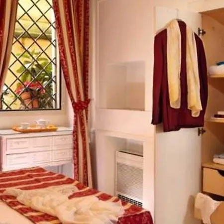 Modigliani Ξενοδοχείο 3*